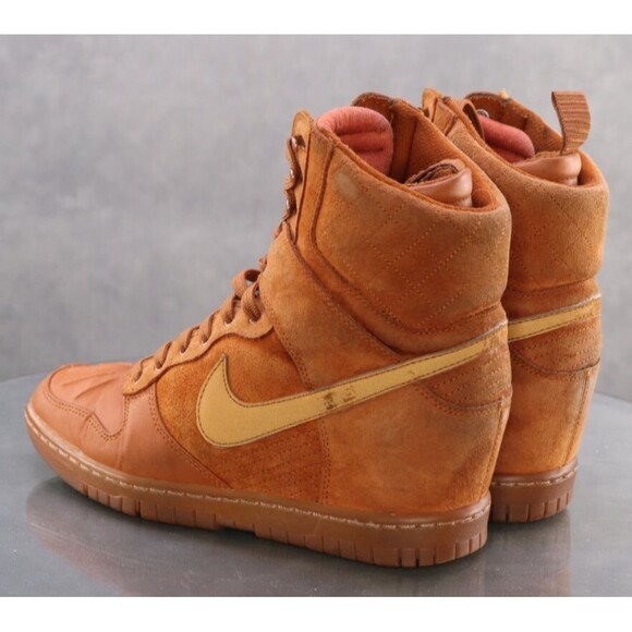 Nike Dunk Sky Women's Hidden Wedge Sneakers Boots Size 8.5 Suede Tan 584954-200 - Picture 6 of 12